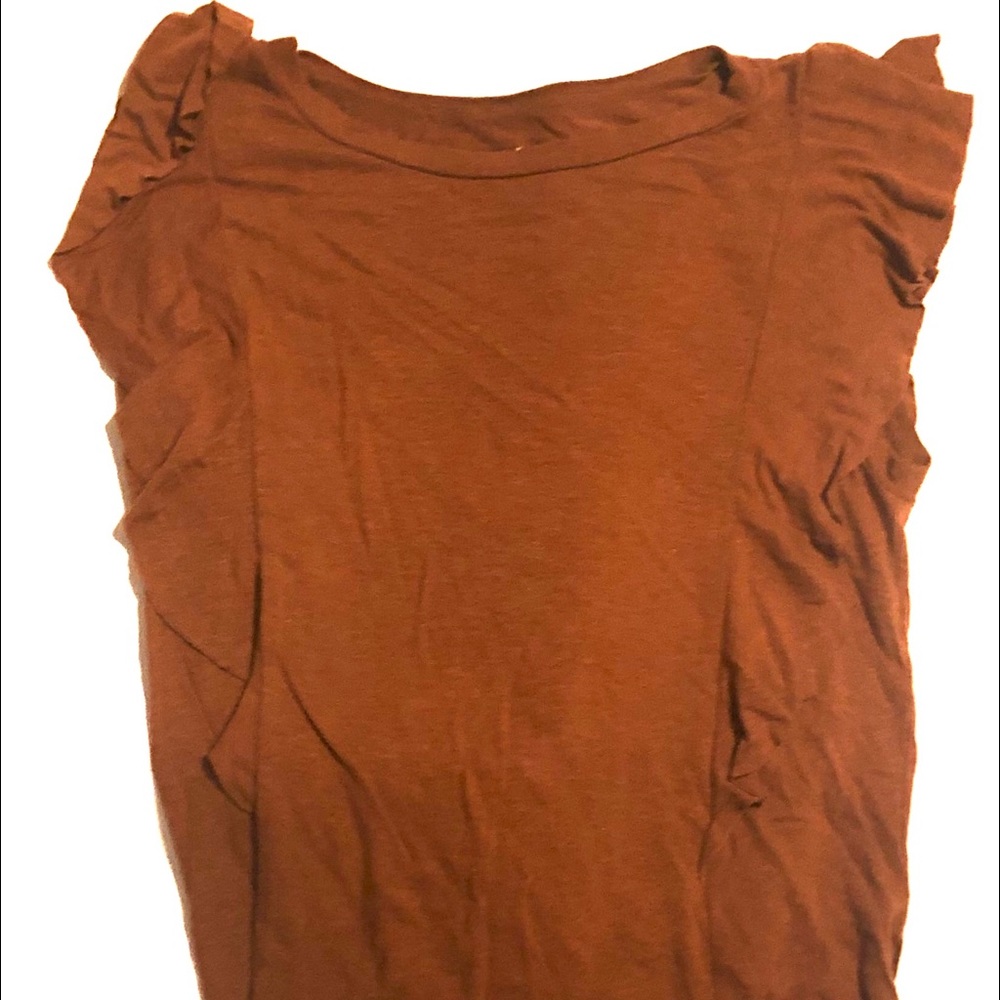 Stretchy orange shirt